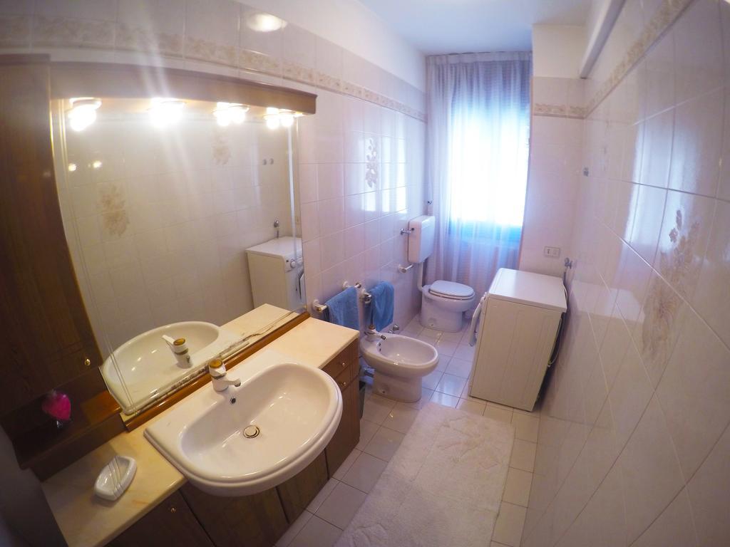Caorle Economy Apartments Quarto foto