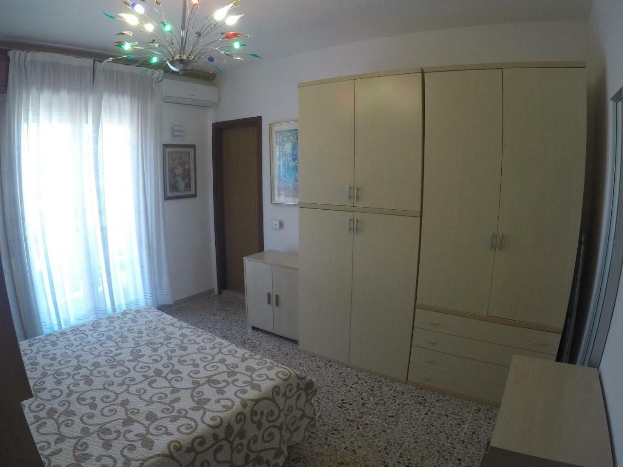 Caorle Economy Apartments Exterior foto